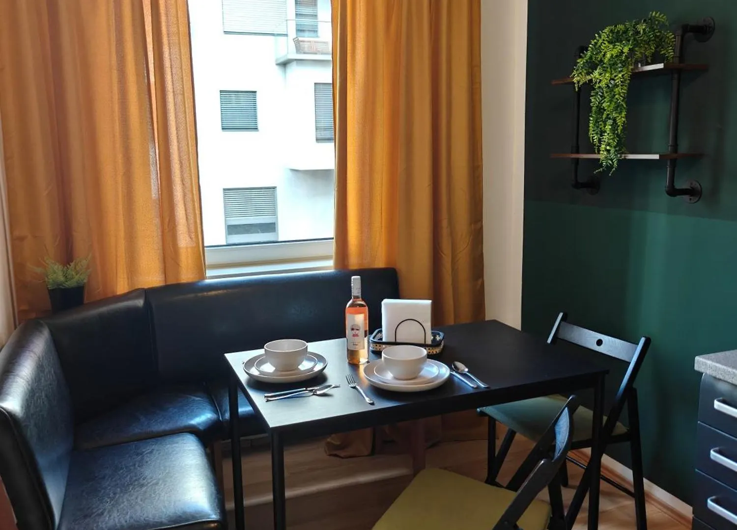 Metro-Station To Opera 1 Min Away Apartment Vienna